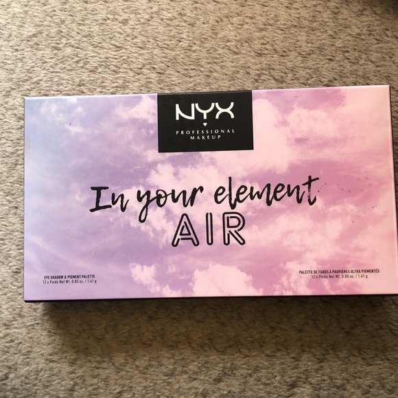 NYX In your element AIR eyeshadow palette - Picture 1 of 6